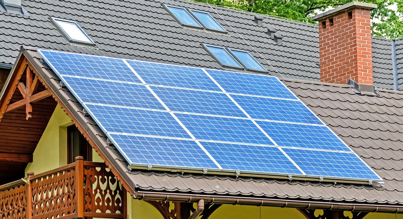 Czy panele słoneczne do grzania wody są wydajne?